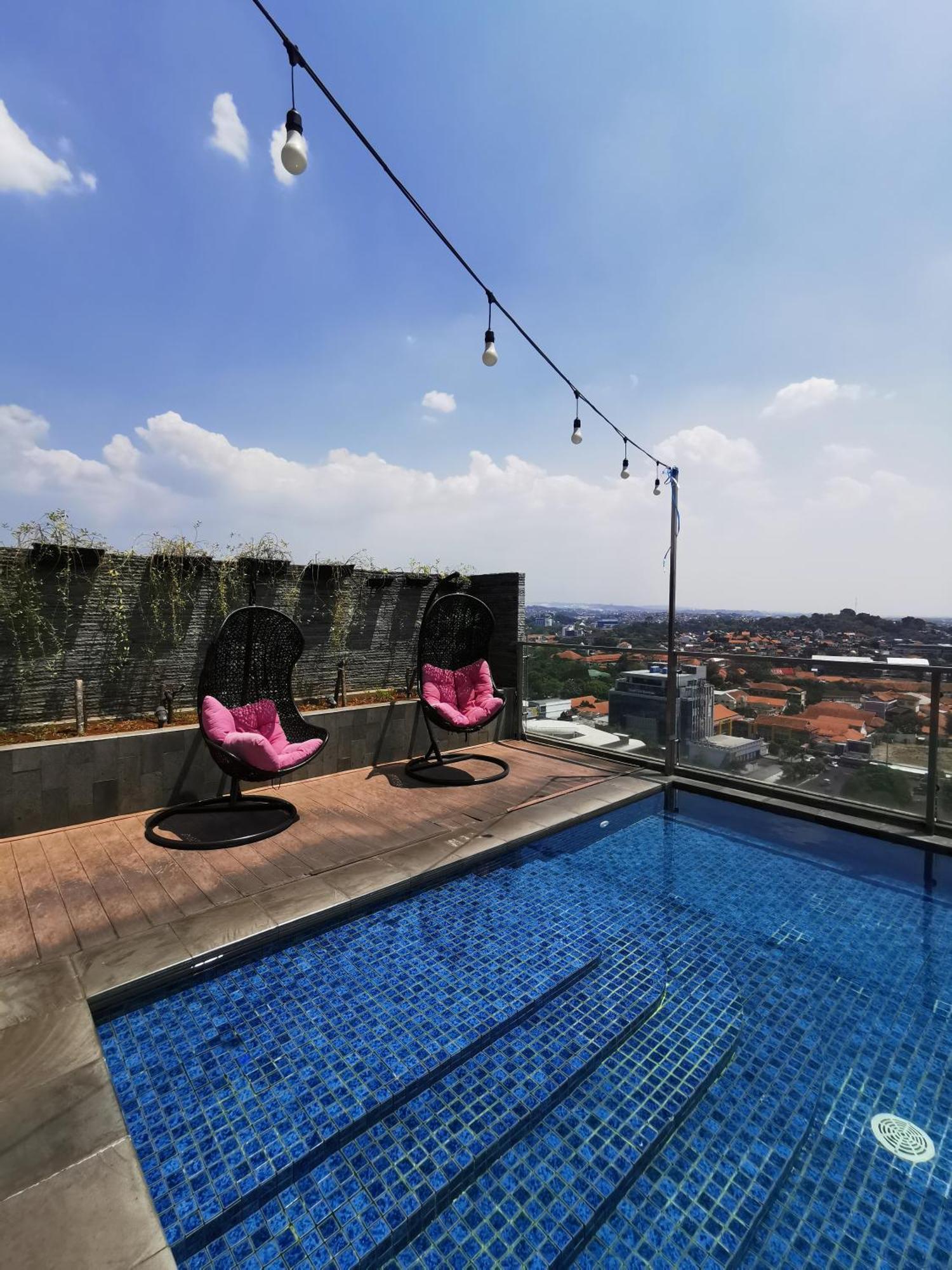 Warhol Residence Semarang Simpang Lima Exterior foto